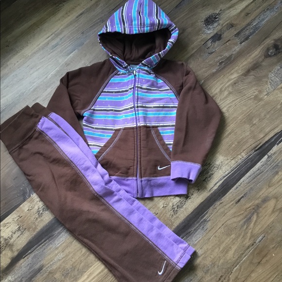 nike hooded sweat suits